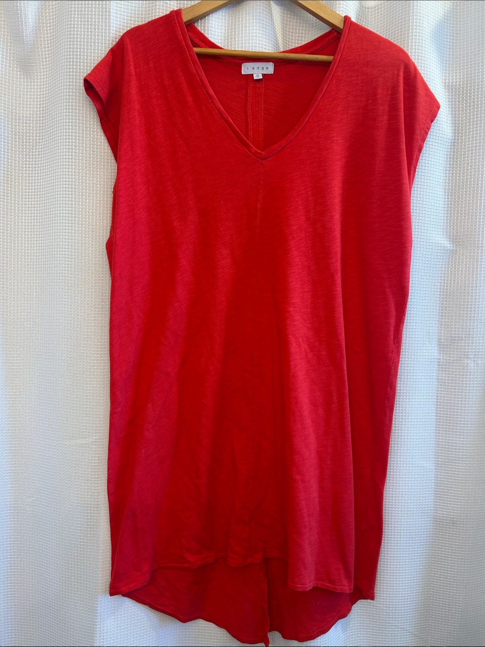 S’edge Vibrant Red V-Neck Tunic, hi low, Med 100% cotton
